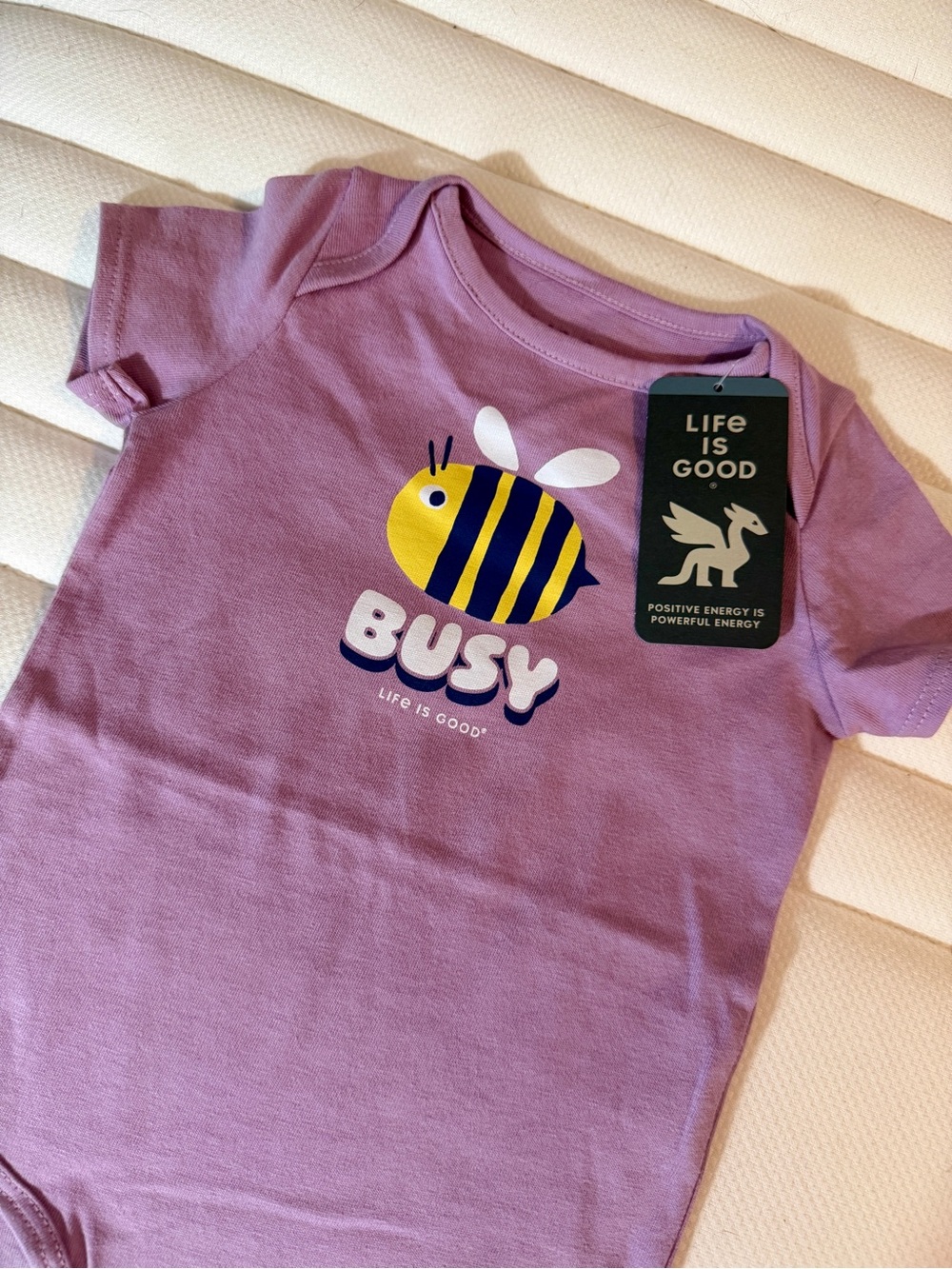 Life Is Good Short-Sleeve Baby ‘Busy Bee’ Crusher Onesie Bodysuit BRAND NEW NWT